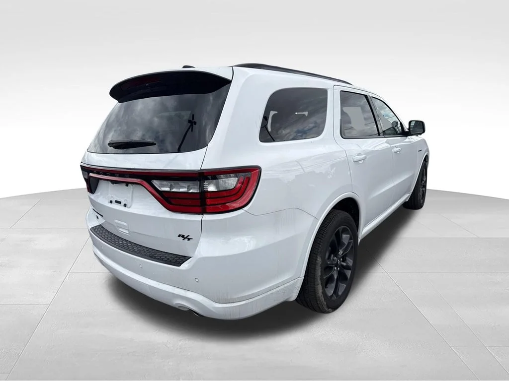 New 2025 White Knuckle Clear-Coat Exterior Paint Dodge R/T image 3