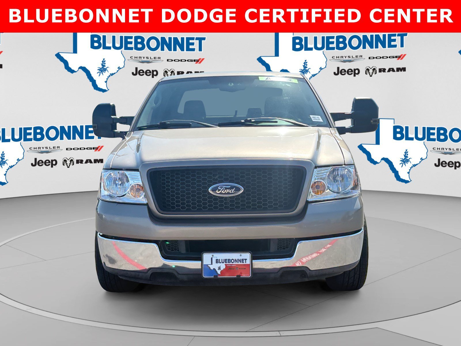 Used 2004 Arizona Beige Metallic Ford XLT image 2