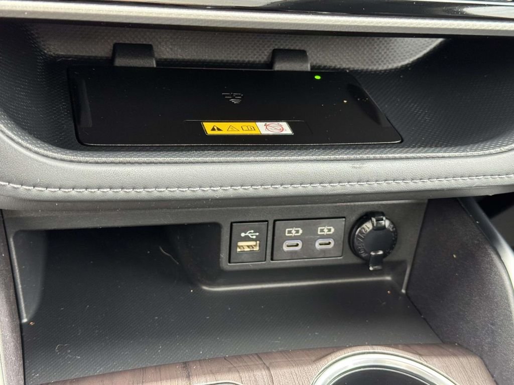 Used 2023 Beige Toyota Platinum image 8