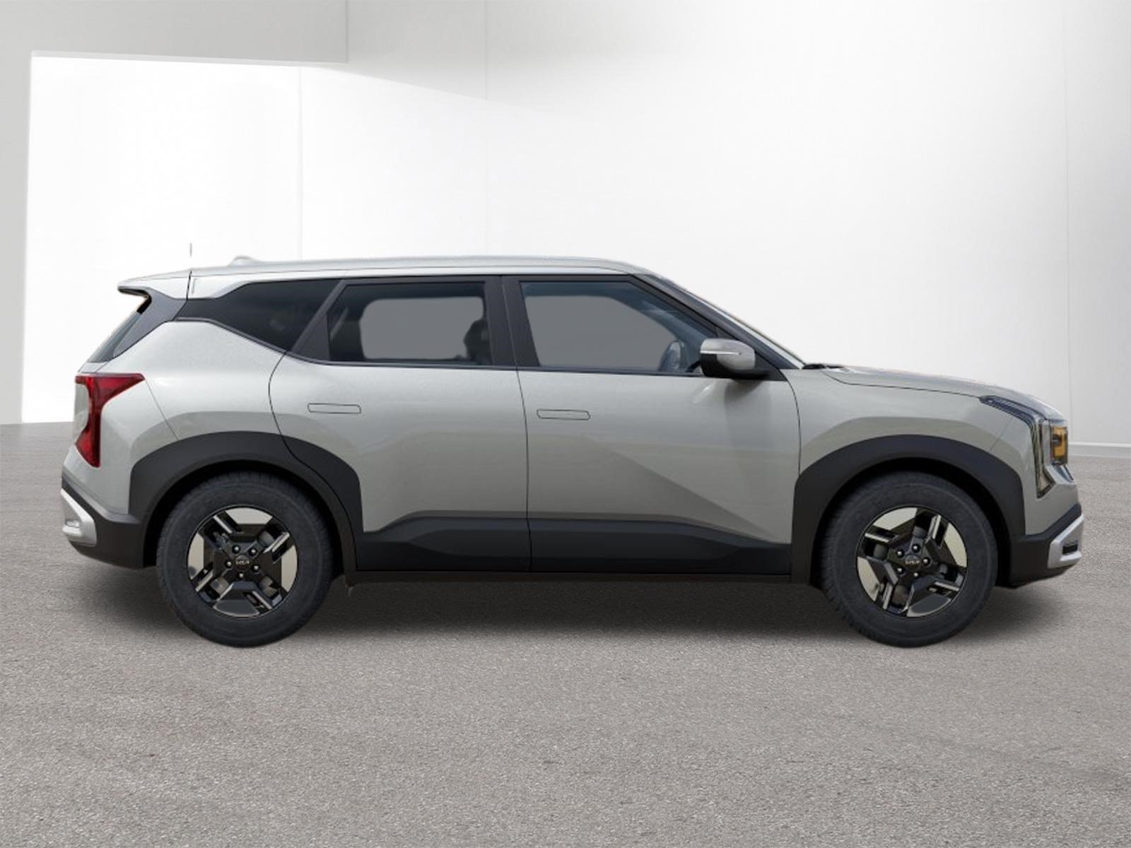 New 2027 Ivory Silver Kia LX image 7