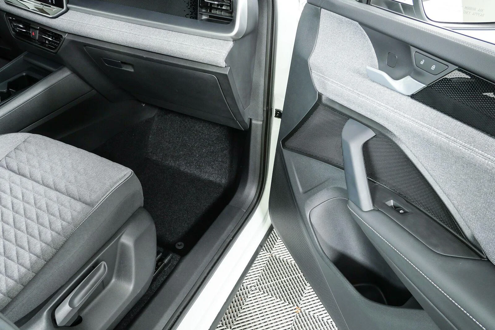 Certified Used 2025 Pure White Volkswagen S image 24