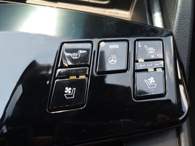 2025 Kia Sportage X-Line Prestige - Photo 28