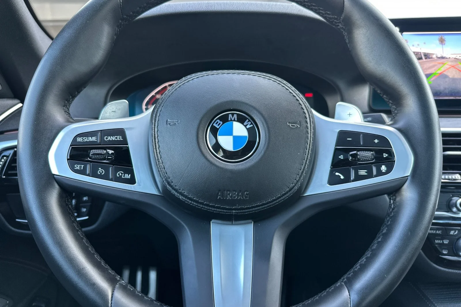 Used 2023 Carbon Black Metallic BMW 540i image 22