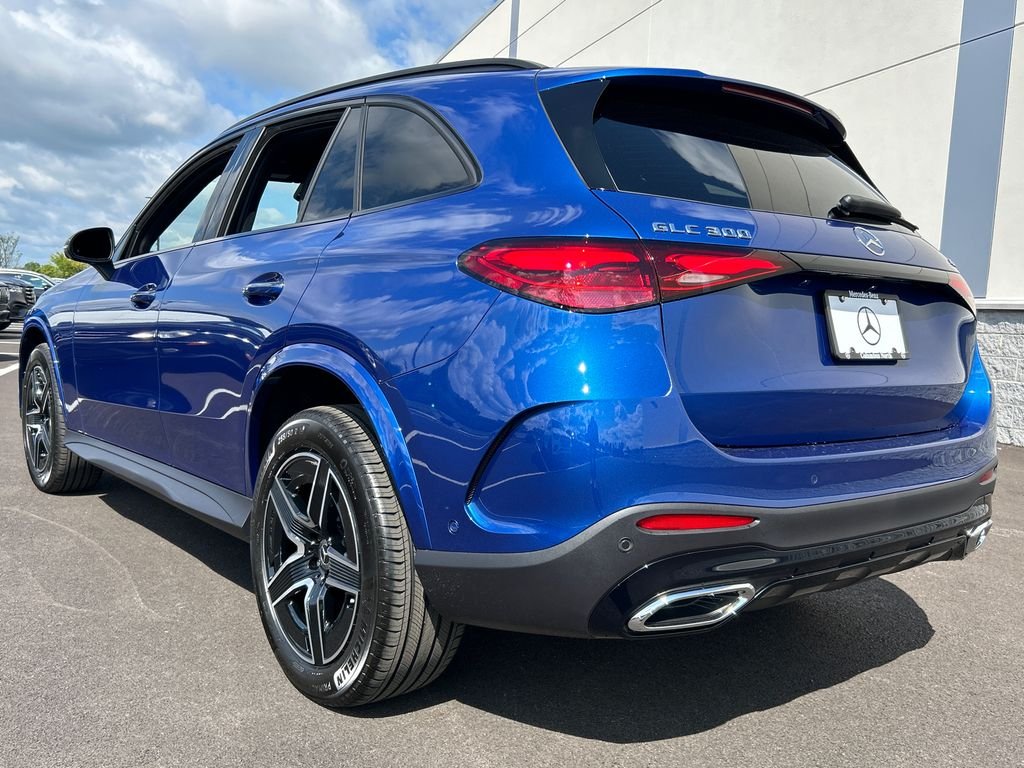 New 2027 Starling Blue Metallic Mercedes-Benz GLC 300 image 5