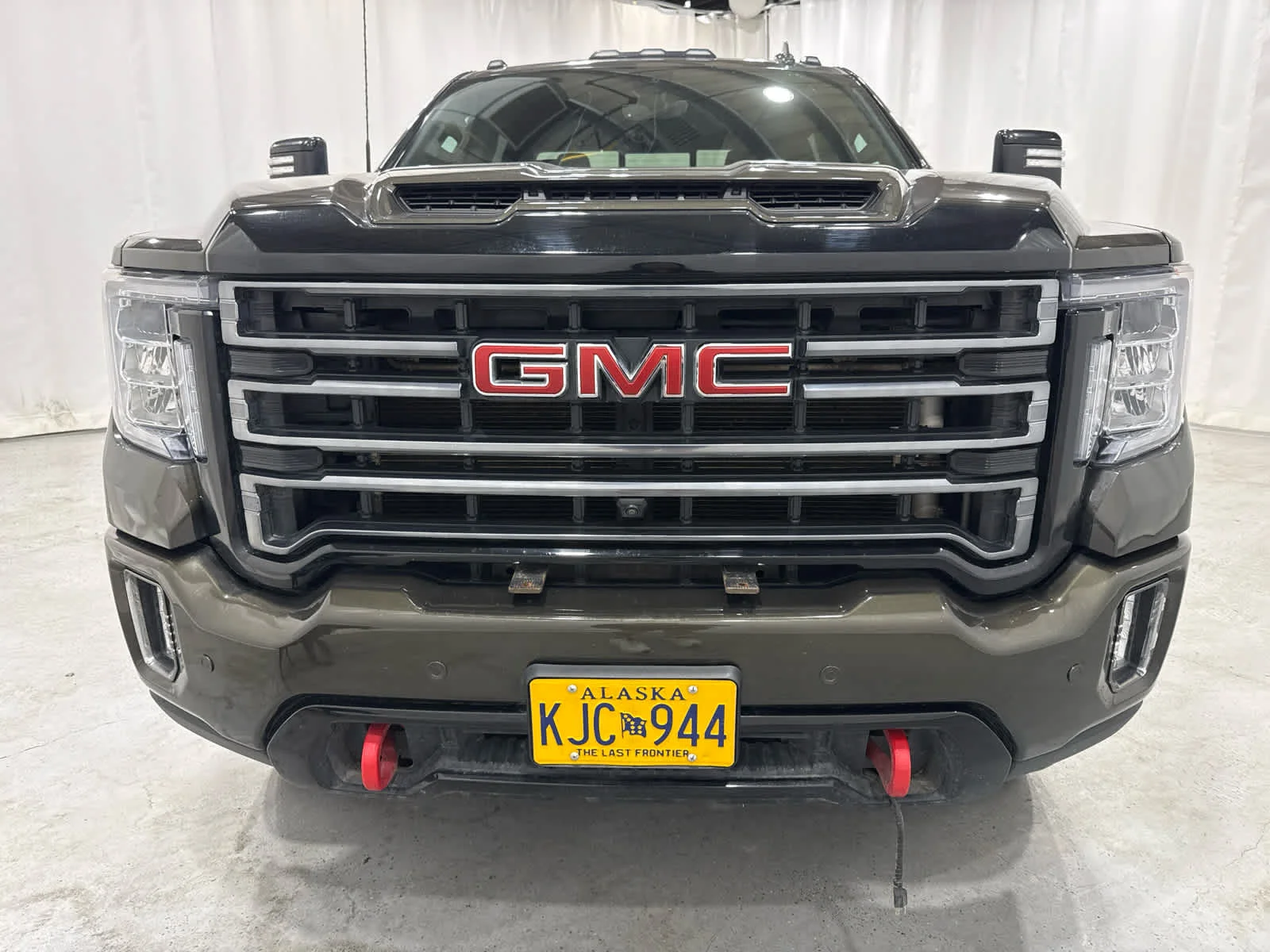 Certified Used 2022 FOREST METALLIC GMC AT4 image 8