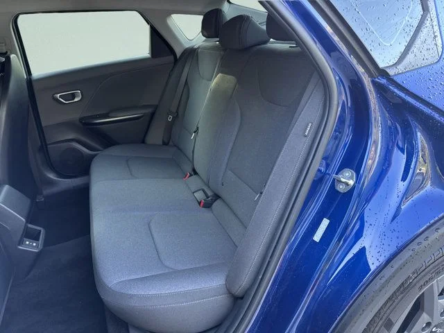Used 2025 Blue Kia LXS image 19