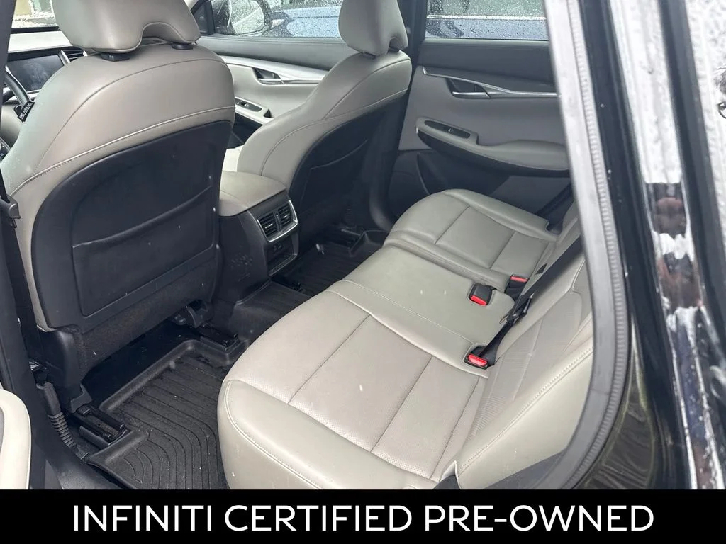 Certified Used 2024 Black Obsidian INFINITI LUXE image 6