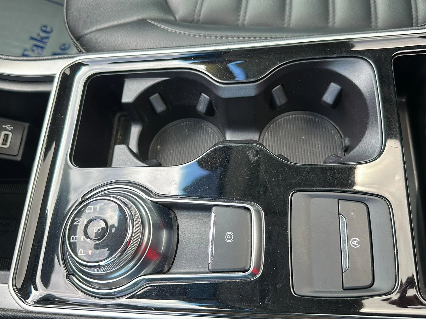 Used 2019 Blue Metallic Ford SEL image 23