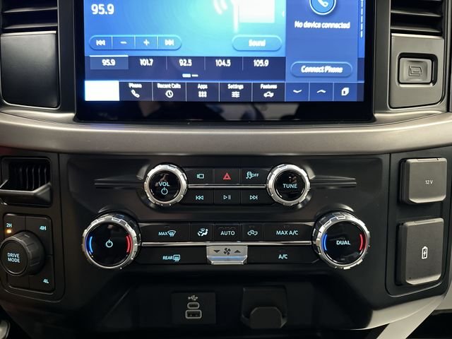 Used 2025 Black Ford XLT image 19