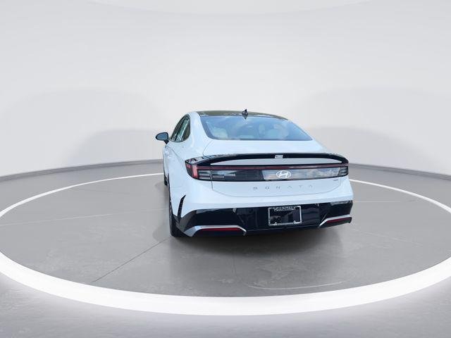 New 2026 White Hyundai SEL image 7