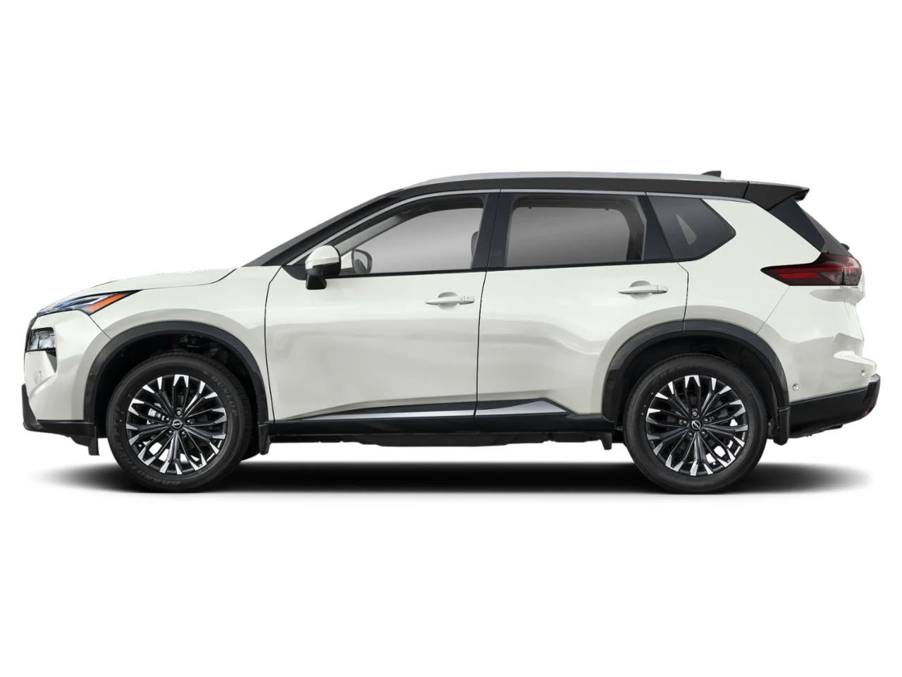 New 2026 Everest White Pearl TriCoat / Super Black Two-tone Nissan Platinum image 2
