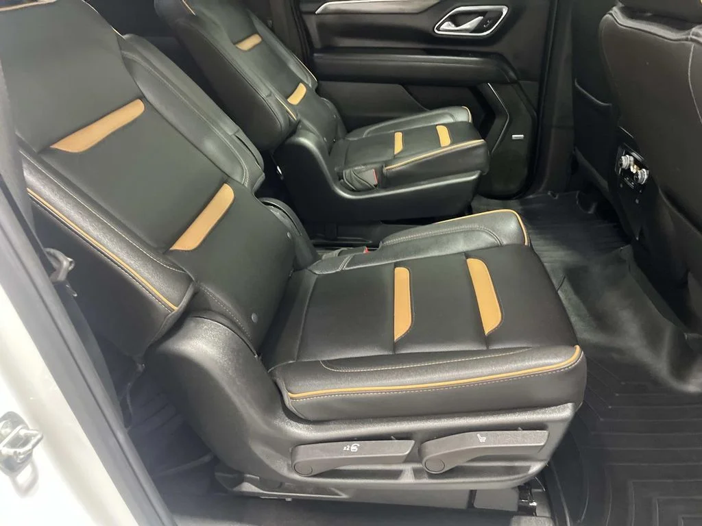 Certified Used 2023 Summit White GMC AT4 image 28