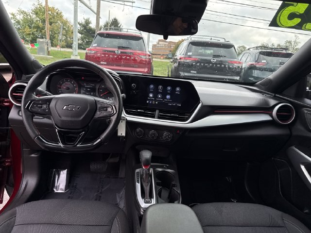 Used 2025 Red Chevrolet 1RS image 15