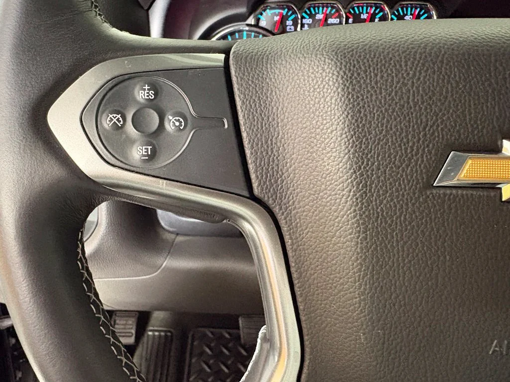 Used 2016 BLACK Chevrolet LT image 27