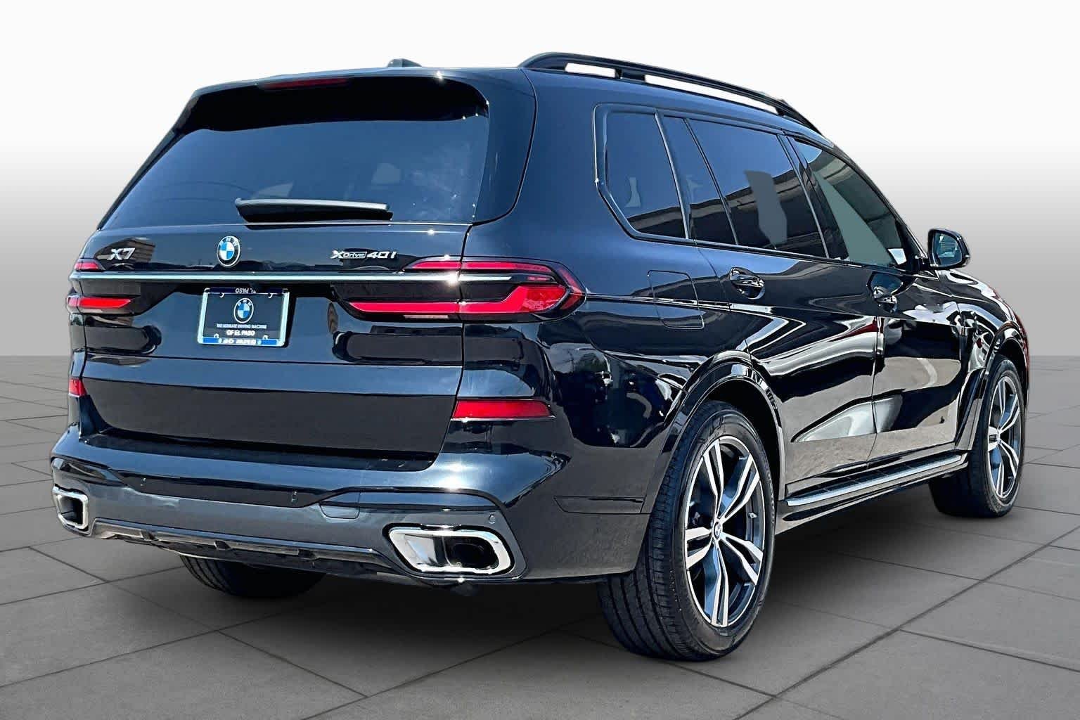 Used 2026 Black Sapphire Metallic BMW xDrive40i image 12