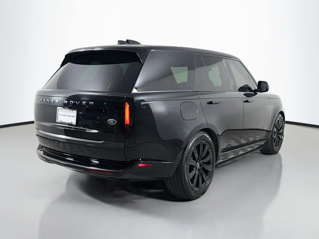 Certified Used 2023 Santorini Black Metallic Land Rover SE image 5