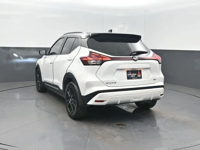 Used 2023 White Nissan SR image 35