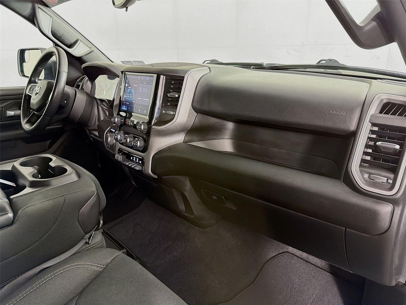 Used 2025  Ram Tradesman image 27