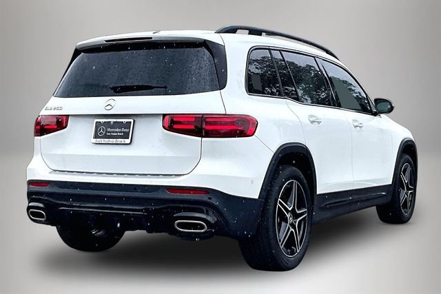 Used 2025 White Mercedes-Benz GLB 250 image 21