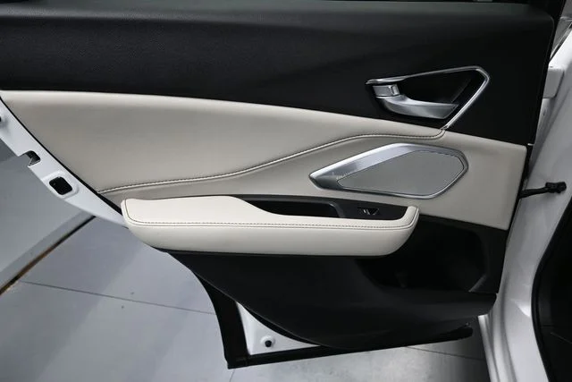 Used 2025 White Acura Technology Package image 12