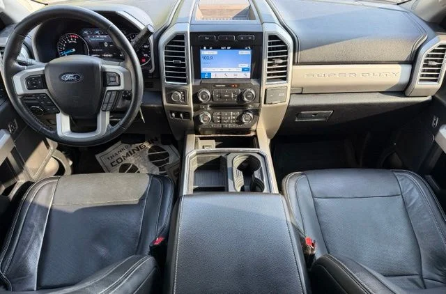 Used 2017 Magnetic Metallic Ford Lariat image 13