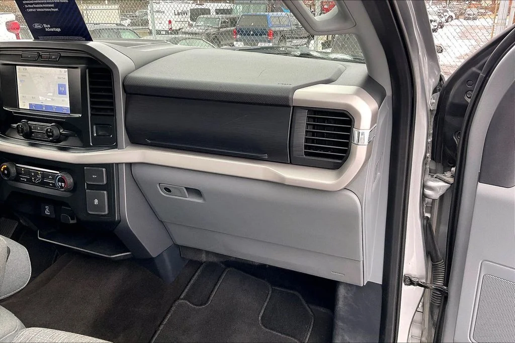 Used 2022 Silver Ford XLT image 14