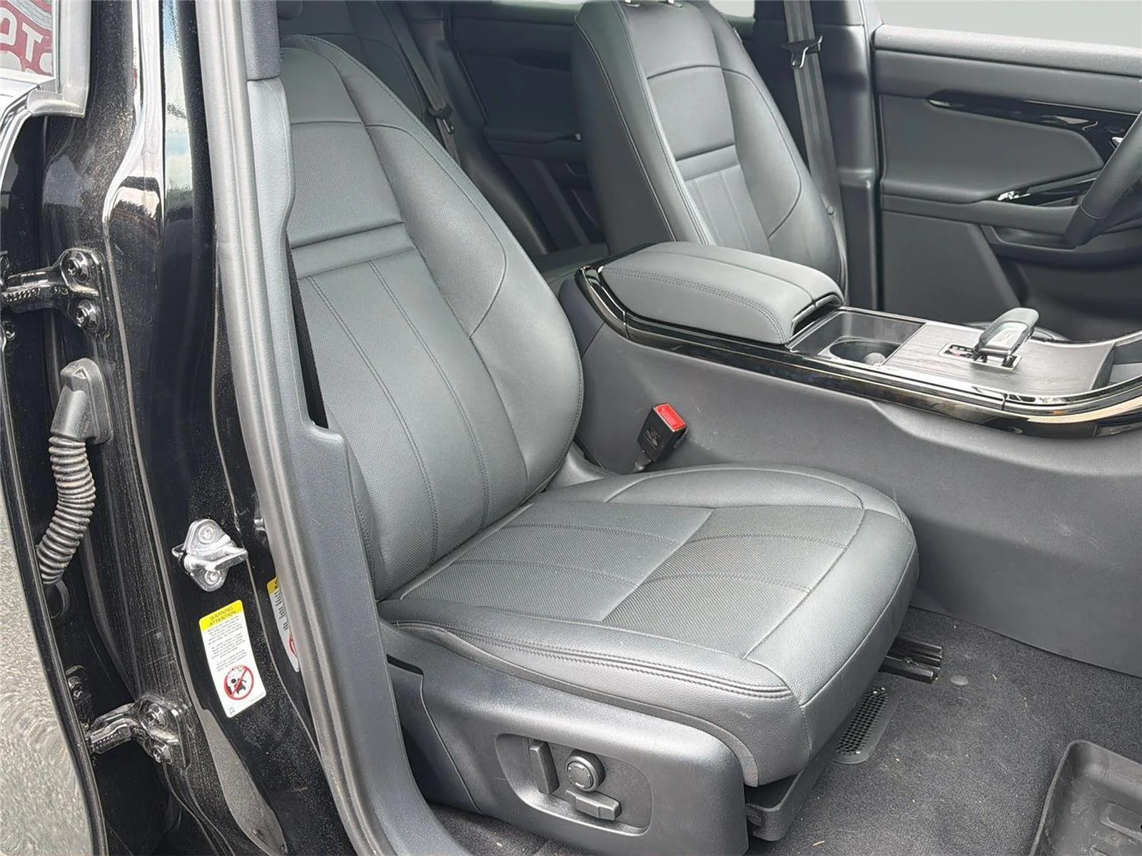 2024 Land Rover Range Rover Evoque S - Photo 32