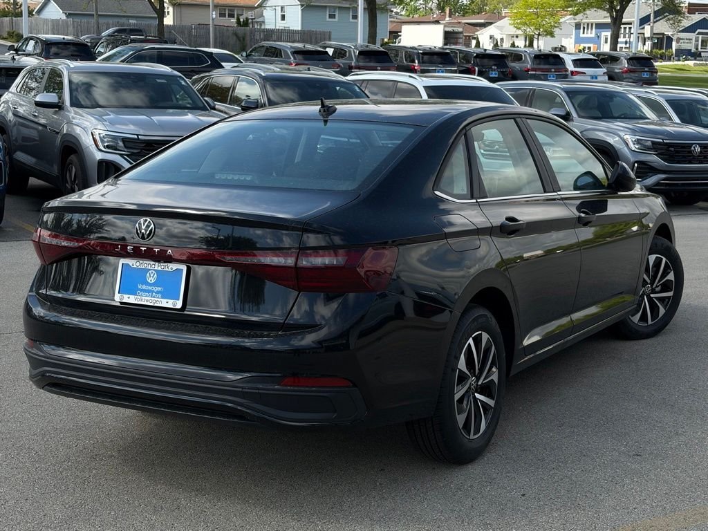 New 2026 Deep Black Pearl Volkswagen 1.5T S image 4