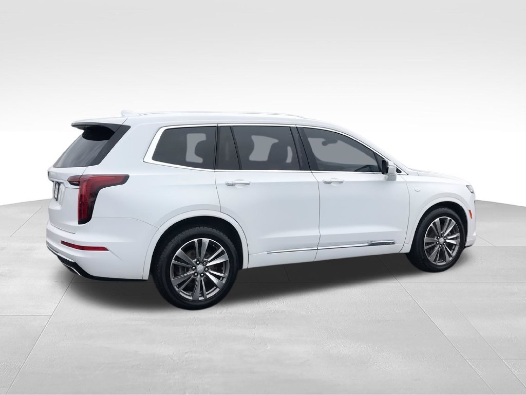 Used 2021 White Cadillac Premium Luxury image 9