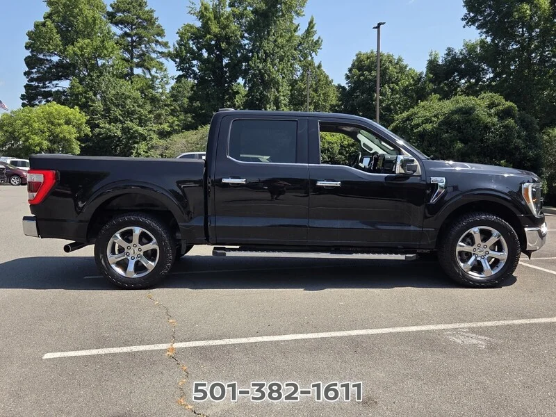 Used 2021 Black Metallic FORD LARIAT 4WD SUPERCREW 5.5