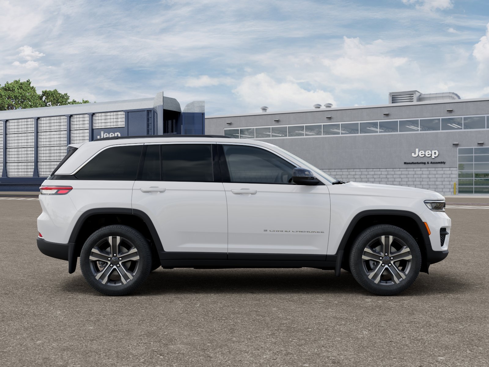 New 2027 Bright White Clear-Coat Paint Jeep Laredo X image 12