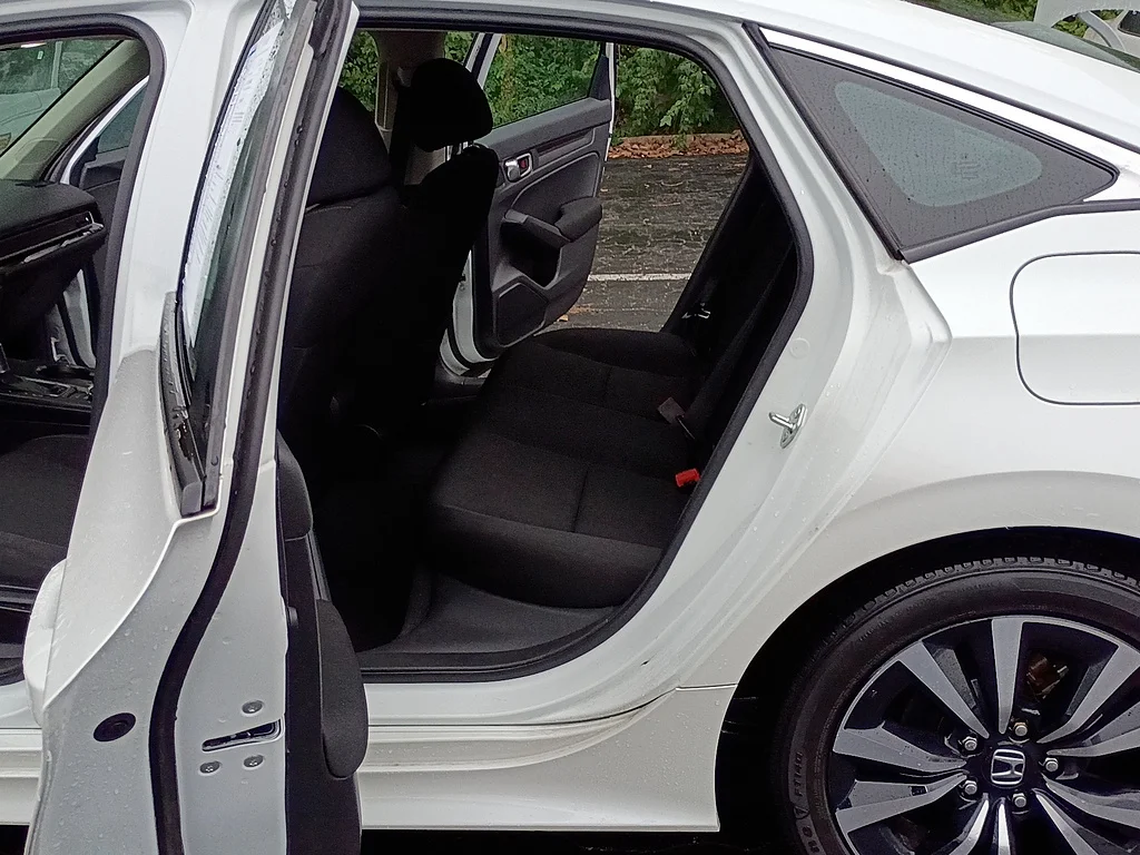 Certified Used 2022 WHITE Honda EX image 13