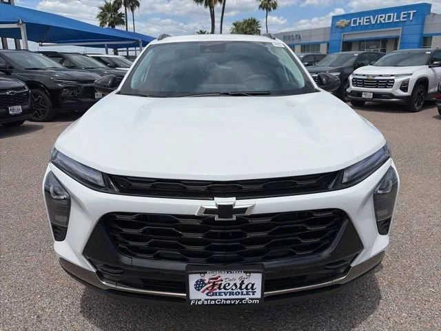 New 2026 Summit White Chevrolet ACTIV image 2
