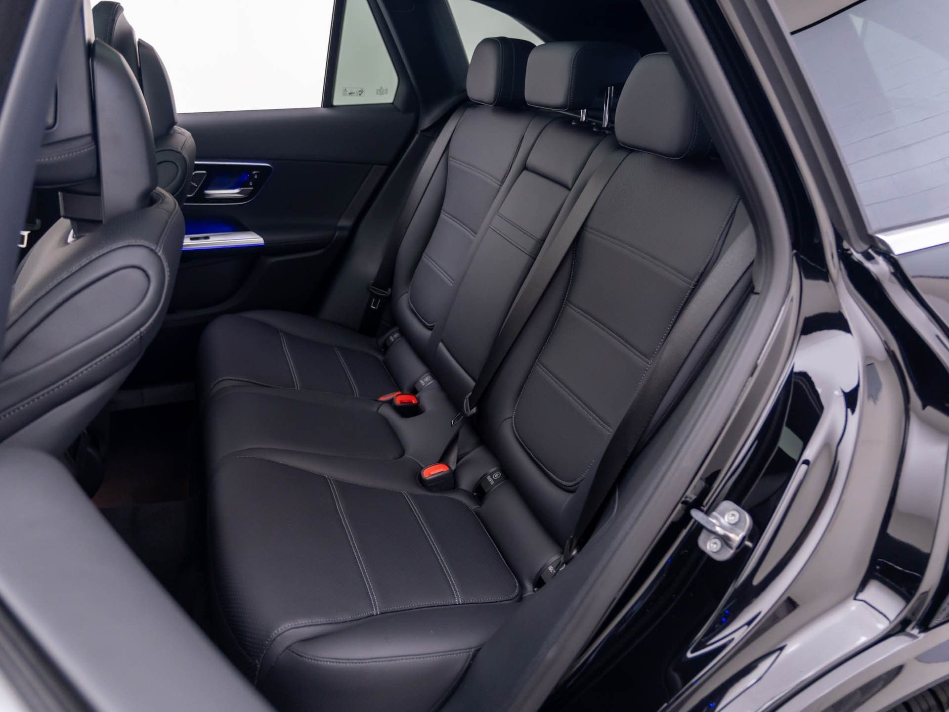 New 2027 Obsidian Black Metallic Mercedes-Benz GLC 300 image 20