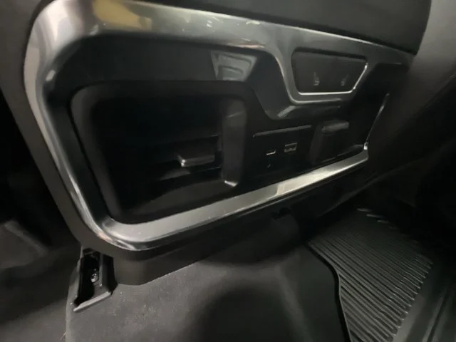Used 2019 Red Chevrolet LTZ image 23