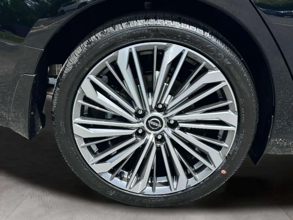 New 2026 Super Black Nissan SV image 12