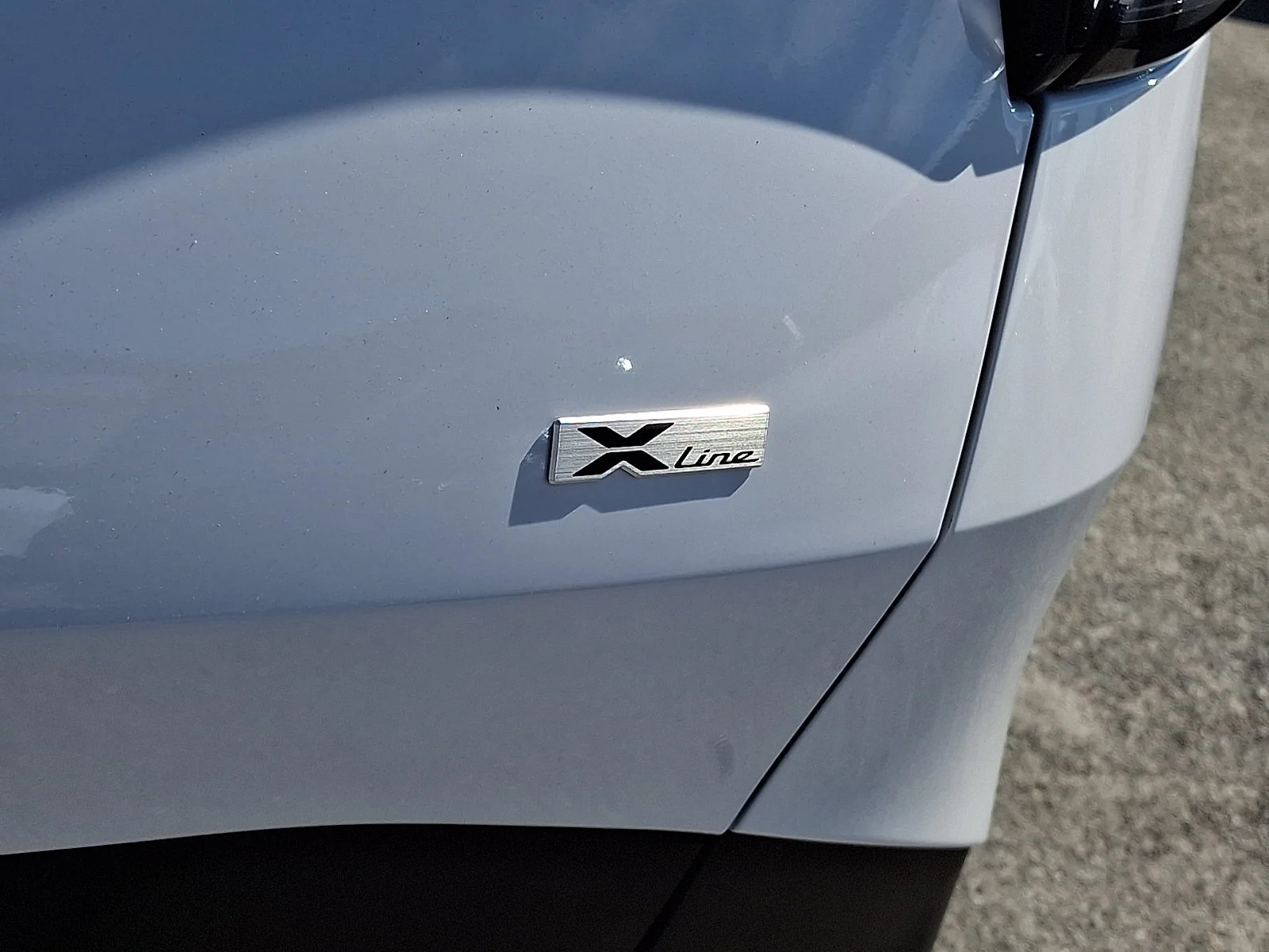 New 2027 White Kia X-Line image 23