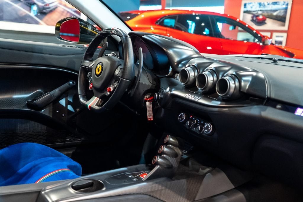 Certified Used 2017 Giallo Modena Ferrari Base image 64