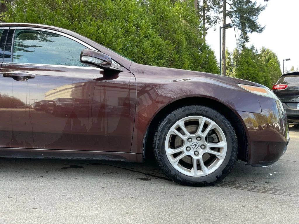 Used 2011 Acura TL Technology Package with VIN 19UUA8F51BA008395 for sale in Gladstone, OR