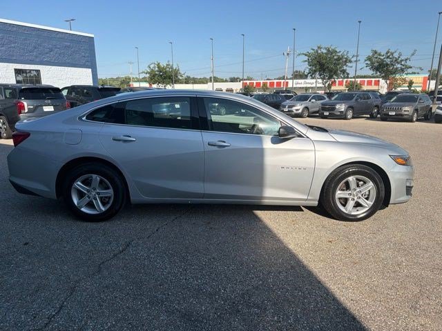Used 2020 Silver Ice Metallic Chevrolet LS image 6