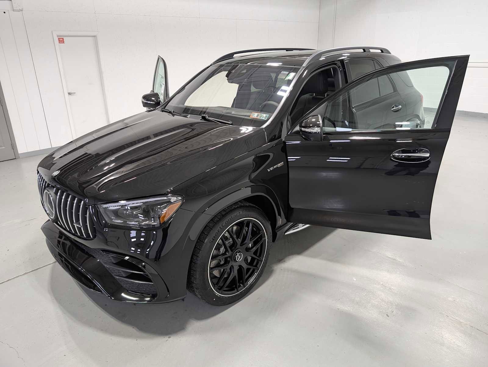 2026 Mercedes-Benz GLE AMG GLE63 S - Photo 15