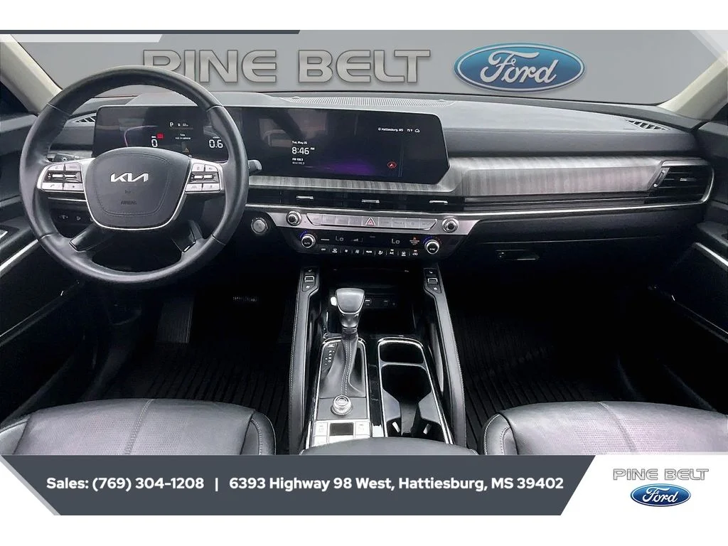 Used 2024 Ebony Black Kia EX image 13