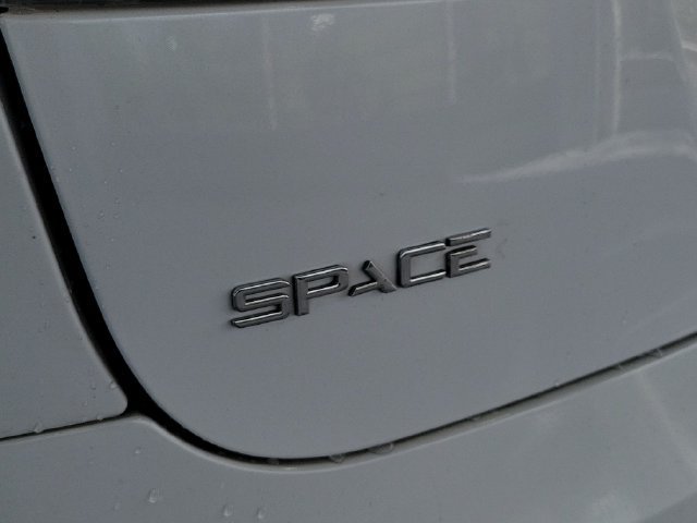 Used 2021 Pearl White Multi-Coat Tesla Long Range image 7