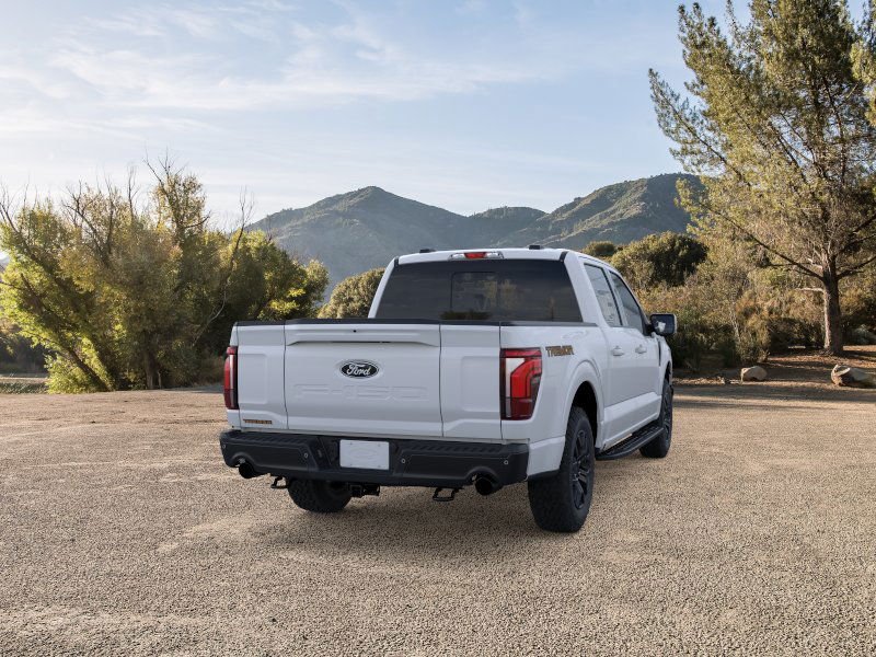 New 2025 Space White Metallic Ford Tremor® image 38