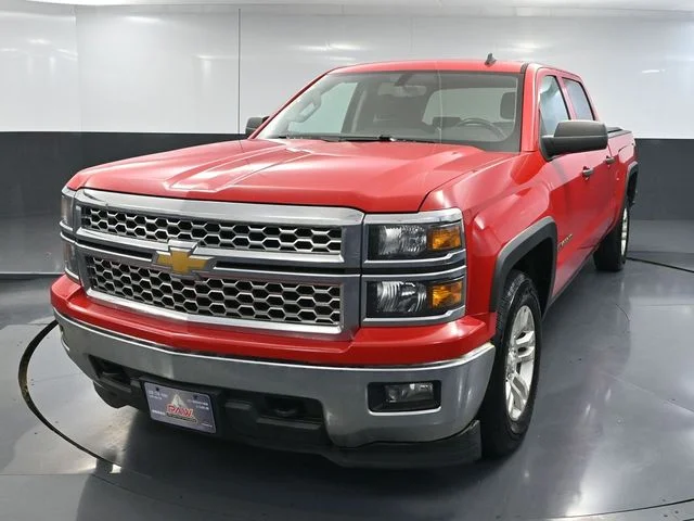 Used 2014 Red Chevrolet LT image 12