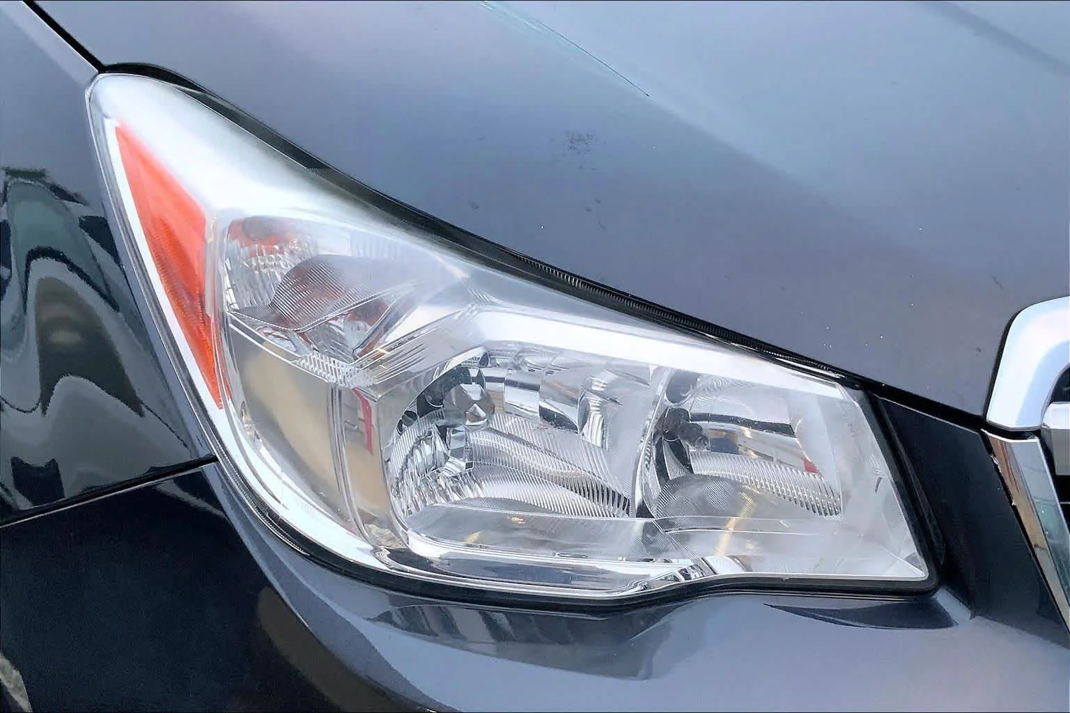 Used 2015 Dark Gray Metallic Subaru 2.5i image 25