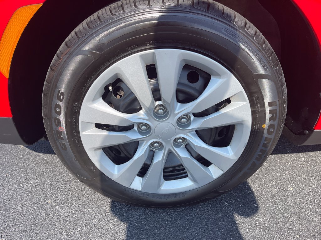 Used 2024 Red Kia LX image 10