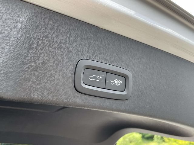 Certified Used 2023 Silver Volvo B5 Plus Bright Theme image 19