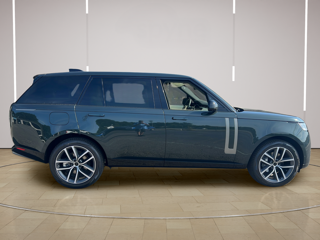New 2026 Green Land Rover SE 7 Seats image 8