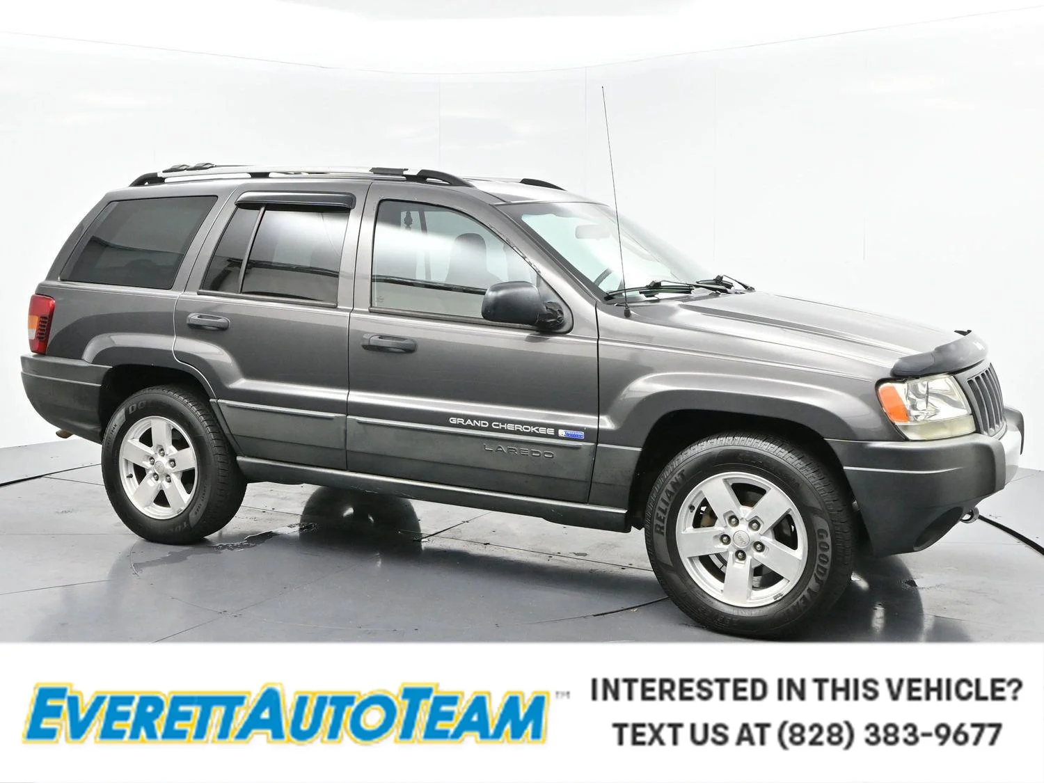 Used 2004  Jeep Columbia Edition 2WD image 1